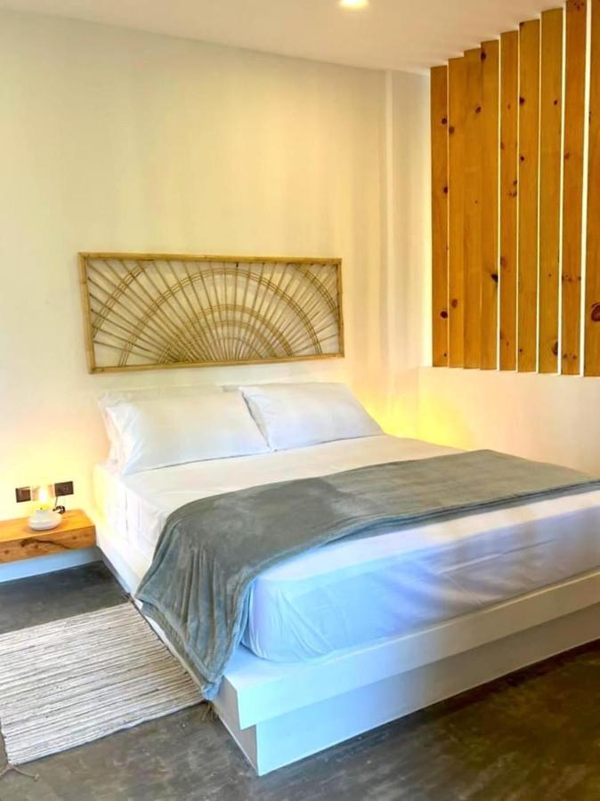 Koda Boutique Studio Apartments Хенерал Луна Екстериор снимка